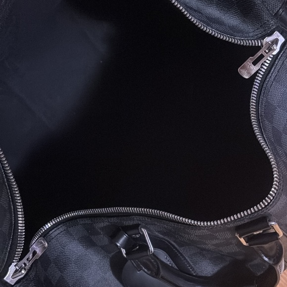 Black Louis Vuitton duffle bag - Picture 2 of 6